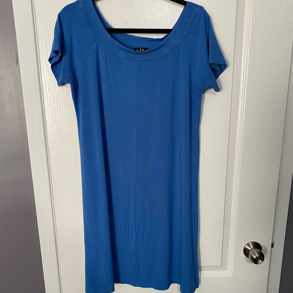 Stretchy A-line dress - Picture 1 of 2